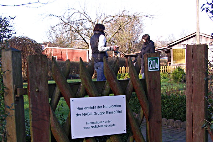 Erster Tag im Naturgarten der NABU-Gruppe Eimsbüttel – Foto: Olaf Studt